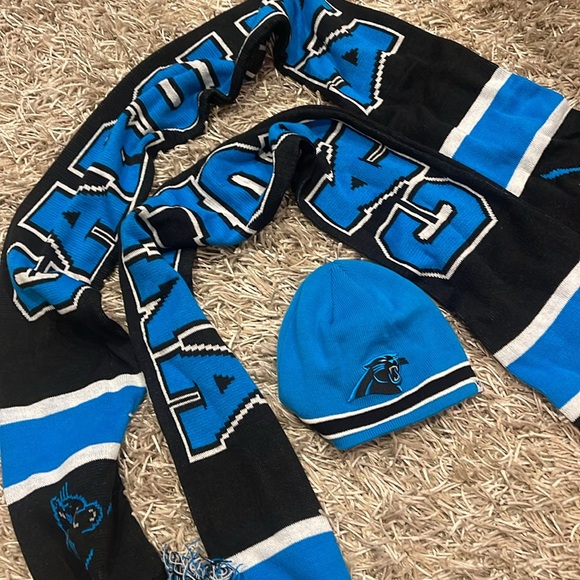 Carolina Panthers Scarves and Beanie - Picture 7 of 9